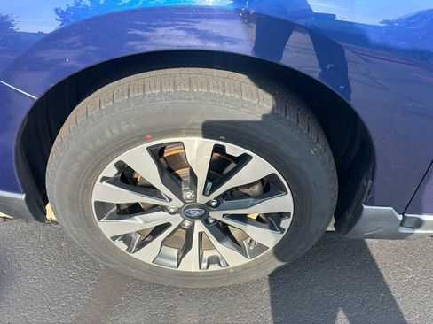 Used 2015 Subaru Outback 2.5i Limited AWD/4WD image 9