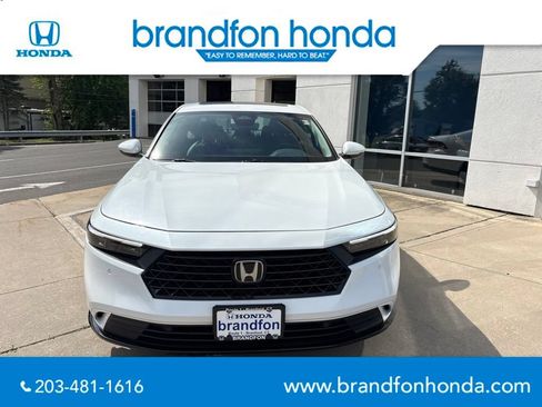 Used 2023 Honda Accord EX-L image 2