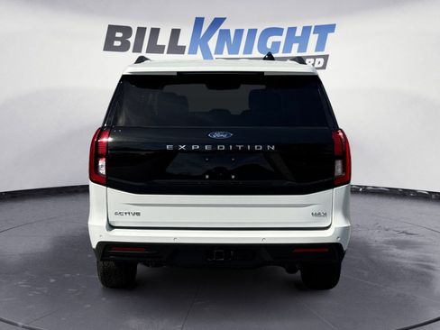 Used 2025 Ford Expedition Max Active image 4