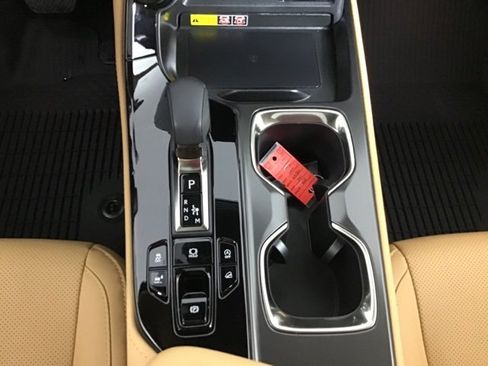 Used 2025 Lexus NX 350 AWD w/ Premium Package image 12