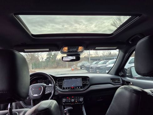 Used 2024 Dodge Durango GT image 12