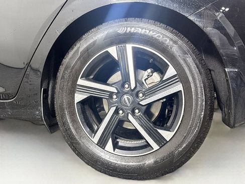 Certified 2025 Nissan Sentra SV w/ Trunk Package image 26