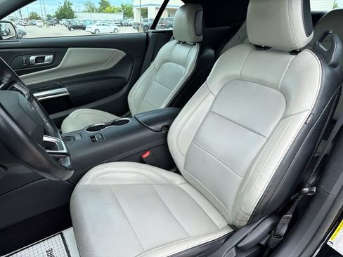 Used 2024 Ford Mustang Premium RWD image 18
