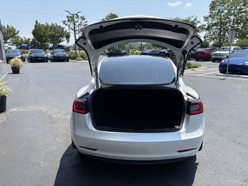 Used 2021 Tesla Model 3 Long Range AWD/4WD image 10