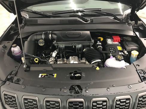 New 2026 Jeep Compass Trailhawk w/ Sun, Sound & Navigation Group image 43