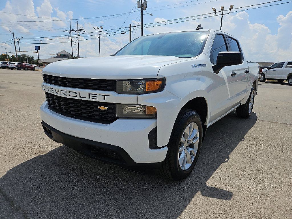Used 2021 Chevrolet Silverado 1500 Custom AWD/4WD image 1