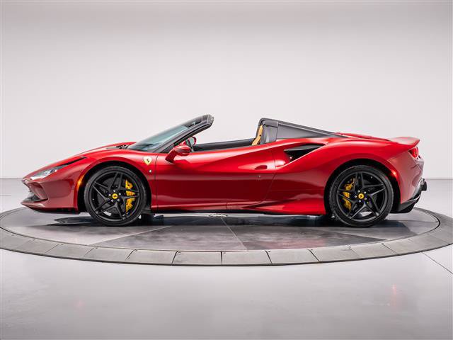 Used 2022 Ferrari F8 Tributo RWD image 2