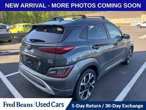 Used 2022 Hyundai Kona Limited AWD/4WD image 3