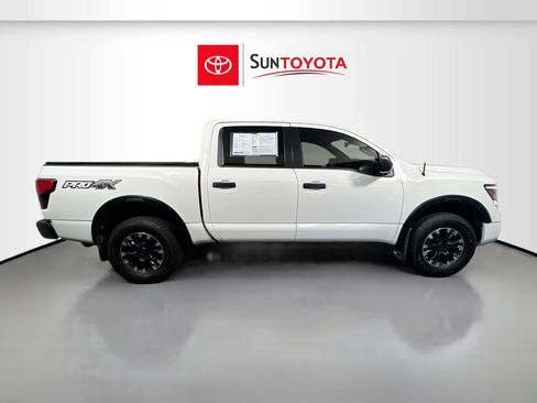 Used 2021 Nissan Titan PRO-4X w/ Pro-4x Utility Package AWD/4WD image 10