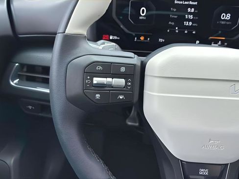 New 2025 Kia K4 GT-Line Turbo w/ GT-Line Premium Package FWD image 26