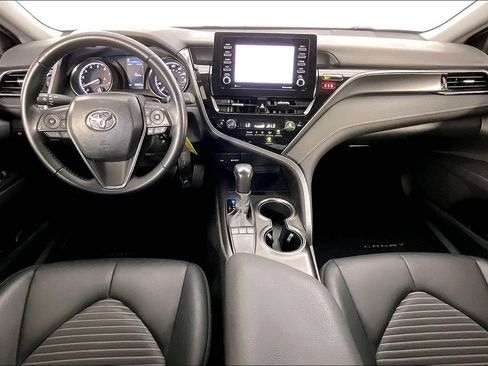 Used 2024 Toyota Camry SE FWD image 18