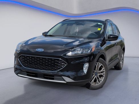 Used 2020 Ford Escape SEL FWD image 2