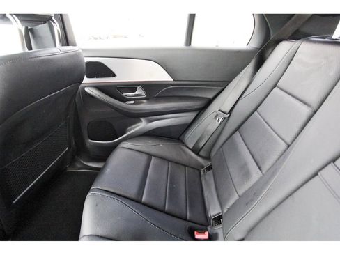 Used 2024 Mercedes-Benz GLE 450e 4MATIC image 12