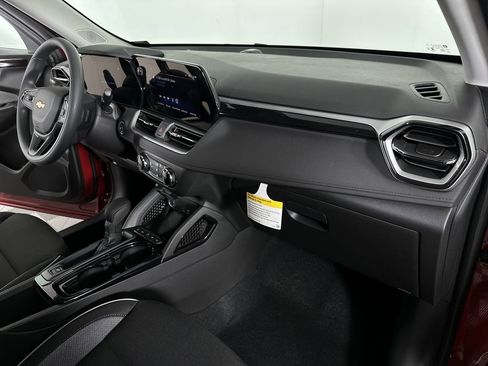 New 2026 Chevrolet TrailBlazer LS image 82