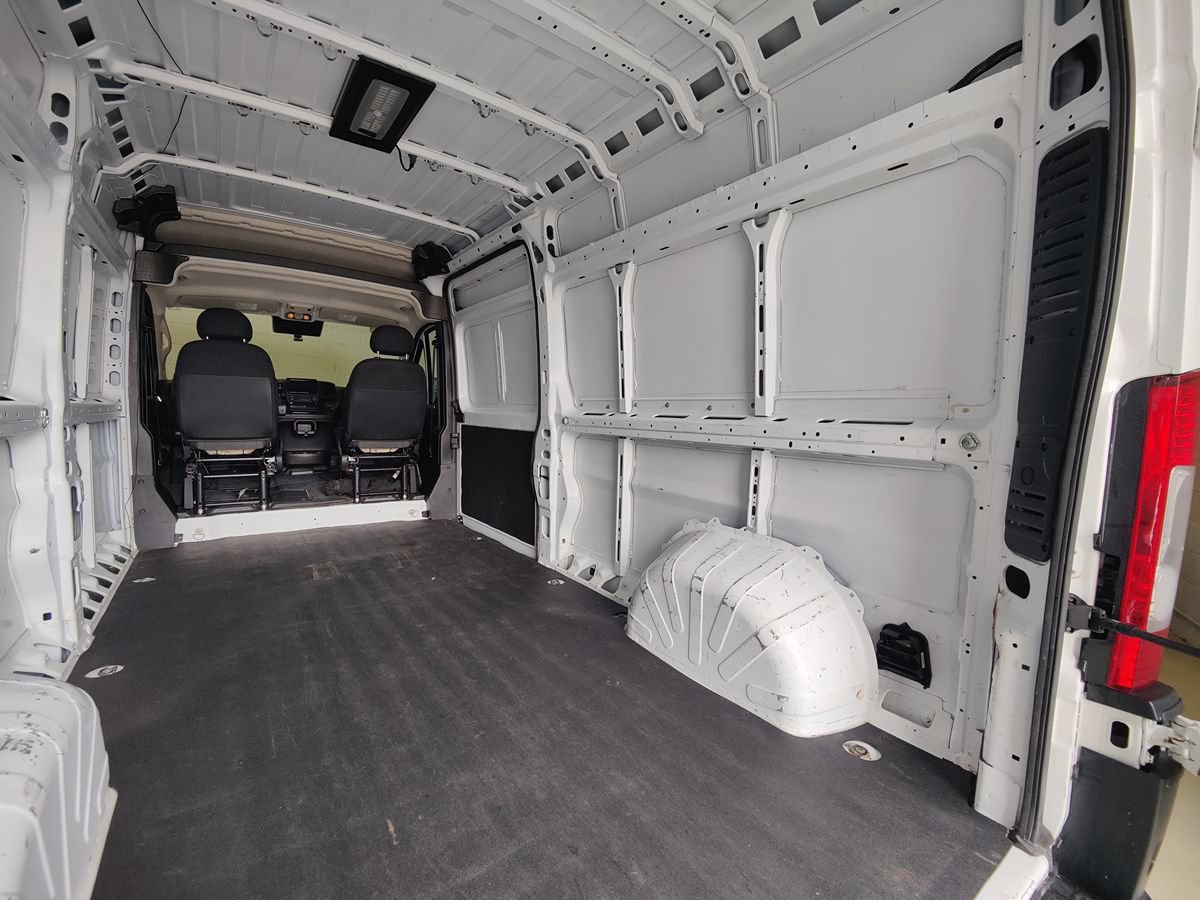 Used 2023 RAM ProMaster 2500 FWD image 9