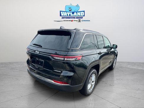 New 2026 Jeep Grand Cherokee Laredo X RWD image 5