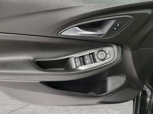 Used 2025 Buick Encore GX Preferred image 25