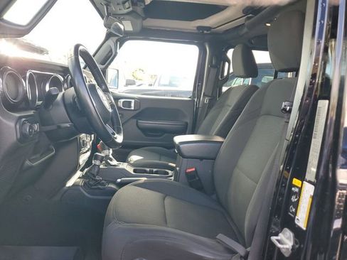 Used 2020 Jeep Wrangler Unlimited Sport image 9