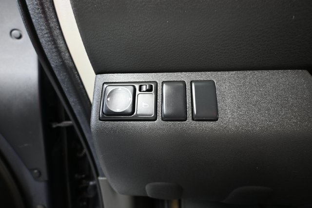 Used 2011 Nissan Pathfinder S w/ Protection Pkg AWD/4WD image 20