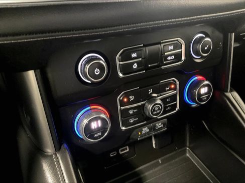 Used 2023 Chevrolet Tahoe LS image 26