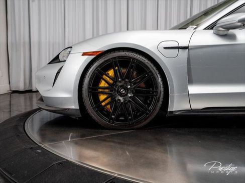 Used 2024 Porsche Taycan Turbo S AWD/4WD image 10