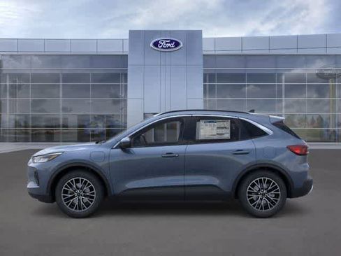 New 2025 Ford Escape SE FWD image 3