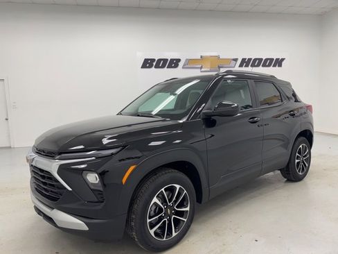 New 2026 Chevrolet TrailBlazer LT w/ Convenience Package image 1