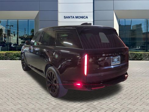 New 2026 Land Rover Range Rover SE AWD/4WD image 3