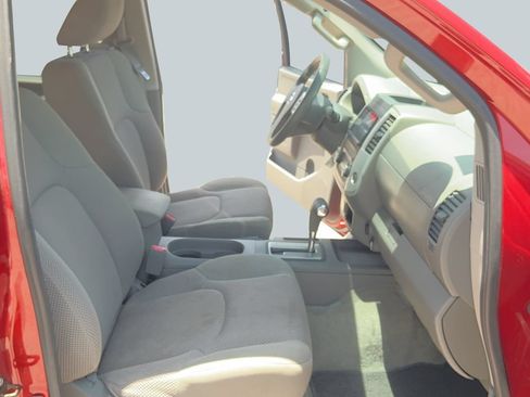 Used 2016 Nissan Frontier SV RWD image 35