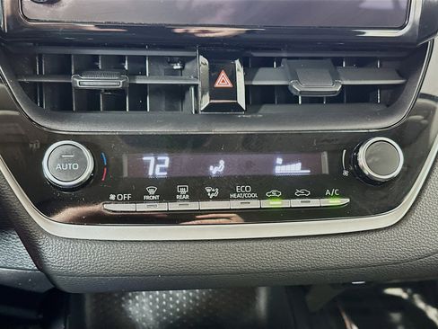 Used 2023 Toyota Corolla LE image 15