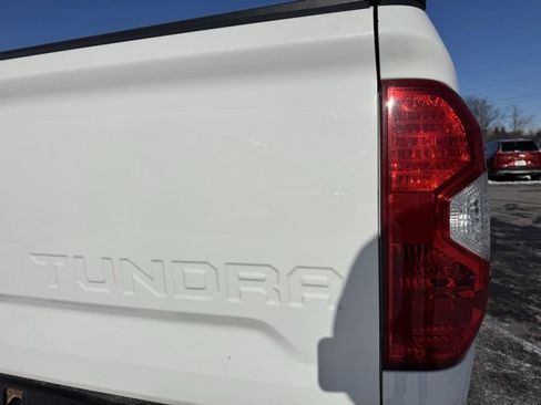 Used 2016 Toyota Tundra Platinum image 9