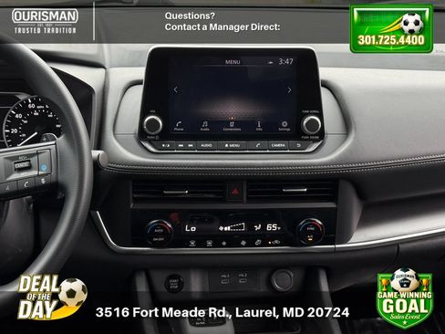Used 2024 Nissan Rogue SV AWD/4WD image 18