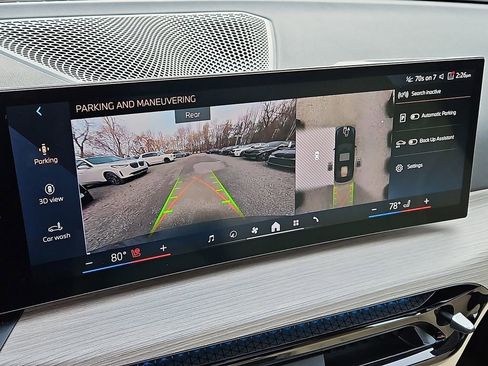 Certified 2025 BMW 330i xDrive Sedan w/ Premium Package image 20