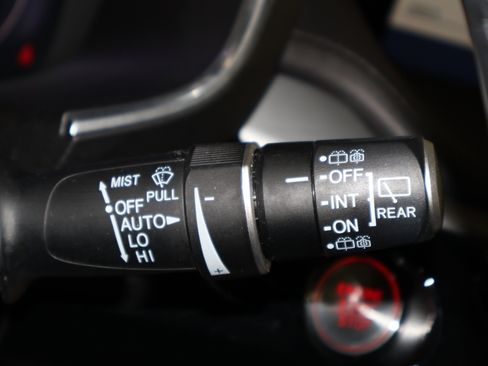 Certified 2023 Acura MDX SH-AWD w/ Technology Package image 23