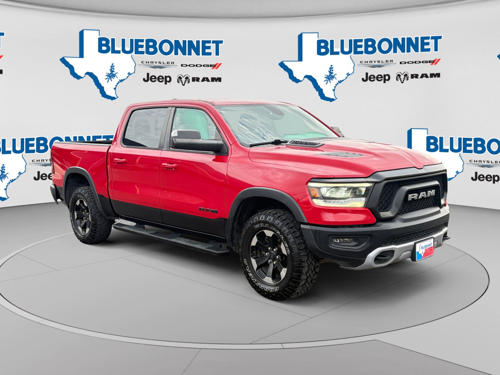 Used 2020 RAM 1500 Rebel w/ Rebel Level 1 Equipment Group RWD image 3