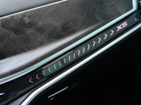 Used 2026 BMW X5 xDrive40i w/ Premium Package image 33