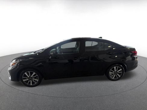 Used 2025 Nissan Versa SV FWD image 7