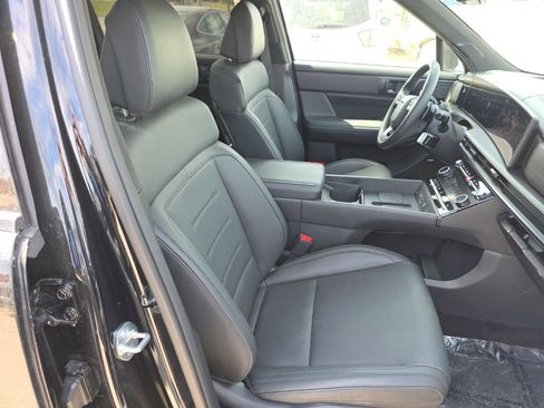 Used 2025 Hyundai Santa Fe Calligraphy image 22