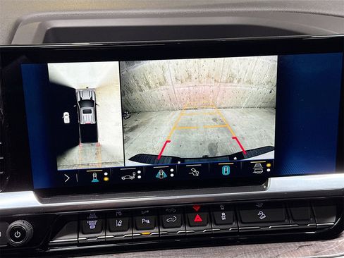 Used 2025 Chevrolet Silverado 2500 LTZ w/ Trail Boss Package image 14