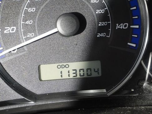 Used 2011 Subaru Forester 2.5X w/ Alloy Wheel Value Pkg AWD/4WD image 14