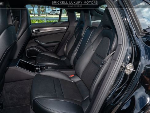 Used 2022 Porsche Panamera Platinum Edition RWD image 9