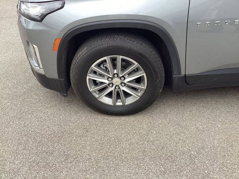 Used 2023 Chevrolet Traverse LT image 27