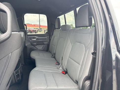 Used 2022 RAM 1500 Big Horn AWD/4WD image 19