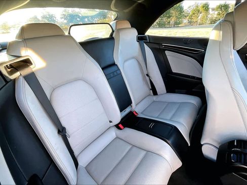 Used 2015 Mercedes-Benz E 400 Cabriolet image 17