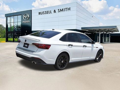 Used 2024 Volkswagen Jetta GLI 40th Anniversary Edition FWD image 4