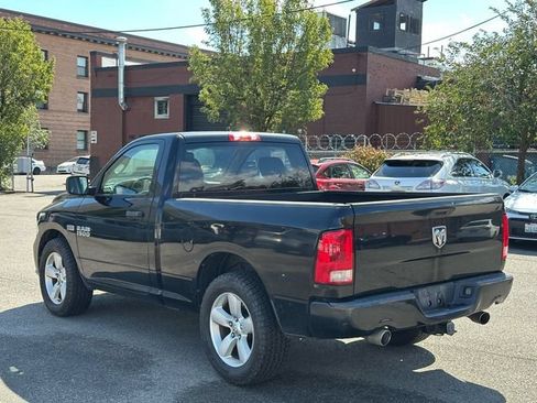 Used 2014 RAM 1500 Express RWD image 6