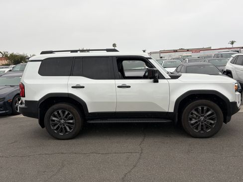 Used 2025 Toyota Land Cruiser w/ Premium Package AWD/4WD image 2
