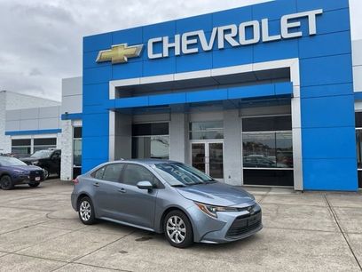Used 2023 Toyota Corolla LE