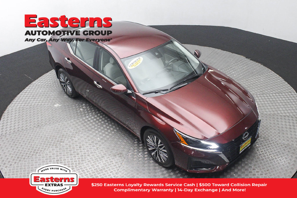 Used 2023 Nissan Altima 2.5 SV AWD/4WD image 4