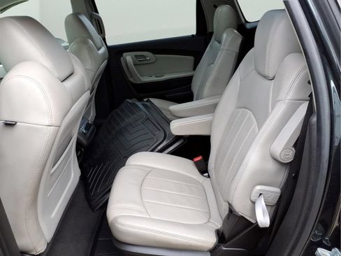 Used 2009 Chevrolet Traverse LTZ AWD/4WD image 31